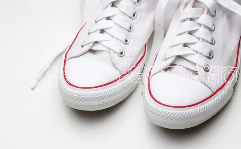 球速体育app登录入口汉得信息运动鞋烤黄：修复及预防指南