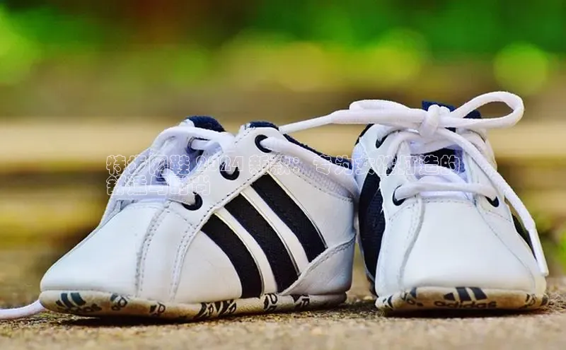 球速体育app官方下载华扬联众特步网鞋 2024 新款：专为女性打造的
舒适与时尚